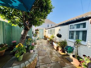 Photo 14- click for photo gallery